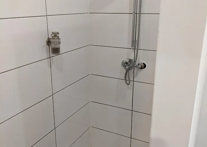 Kleine Am Waldrand Baustert